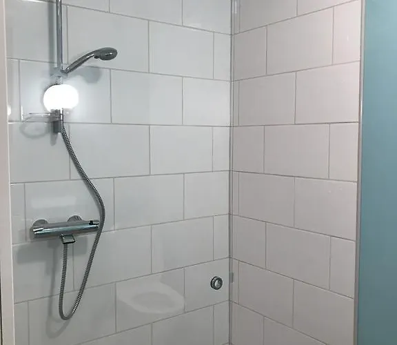 Bed and Breakfast E-city